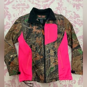 Trail Crest Pink & Camo Jacket Woman’s S